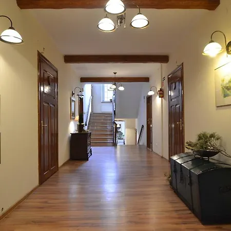 Akacja Affittacamere 3*