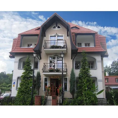 Akacja Pensionat 3*