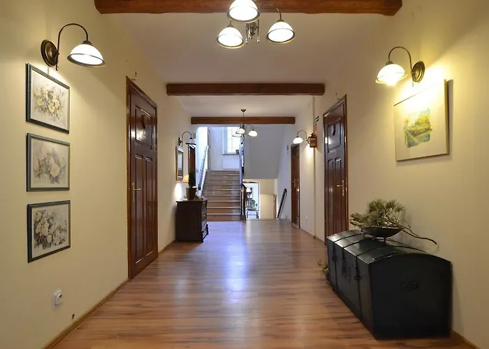 Akacja ゲストハウス 3*