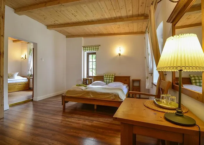 Akacja ゲストハウス 3*